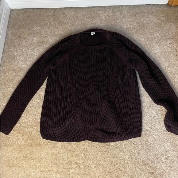 Burgundy Sweater - Large - Picture 2 of 4